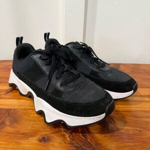 Sorel Black and White Chunky Sneakers